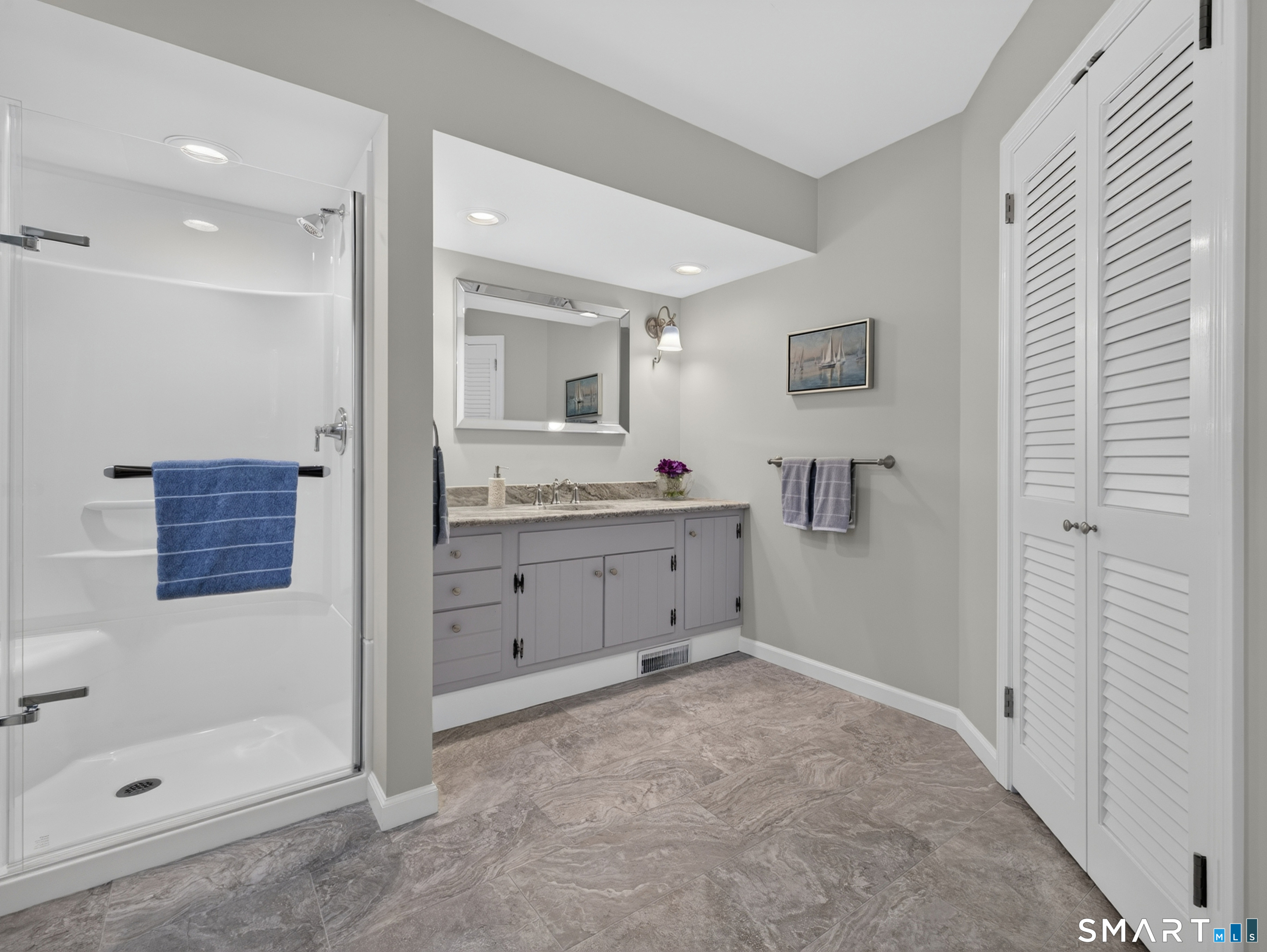 7 Shawandassee Road Waterford CT 06385