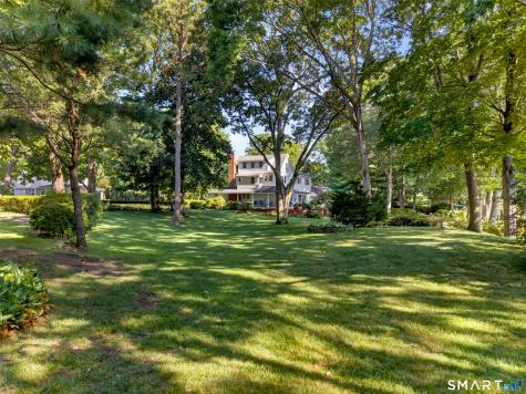 7 Shawandassee Road Waterford CT 06385