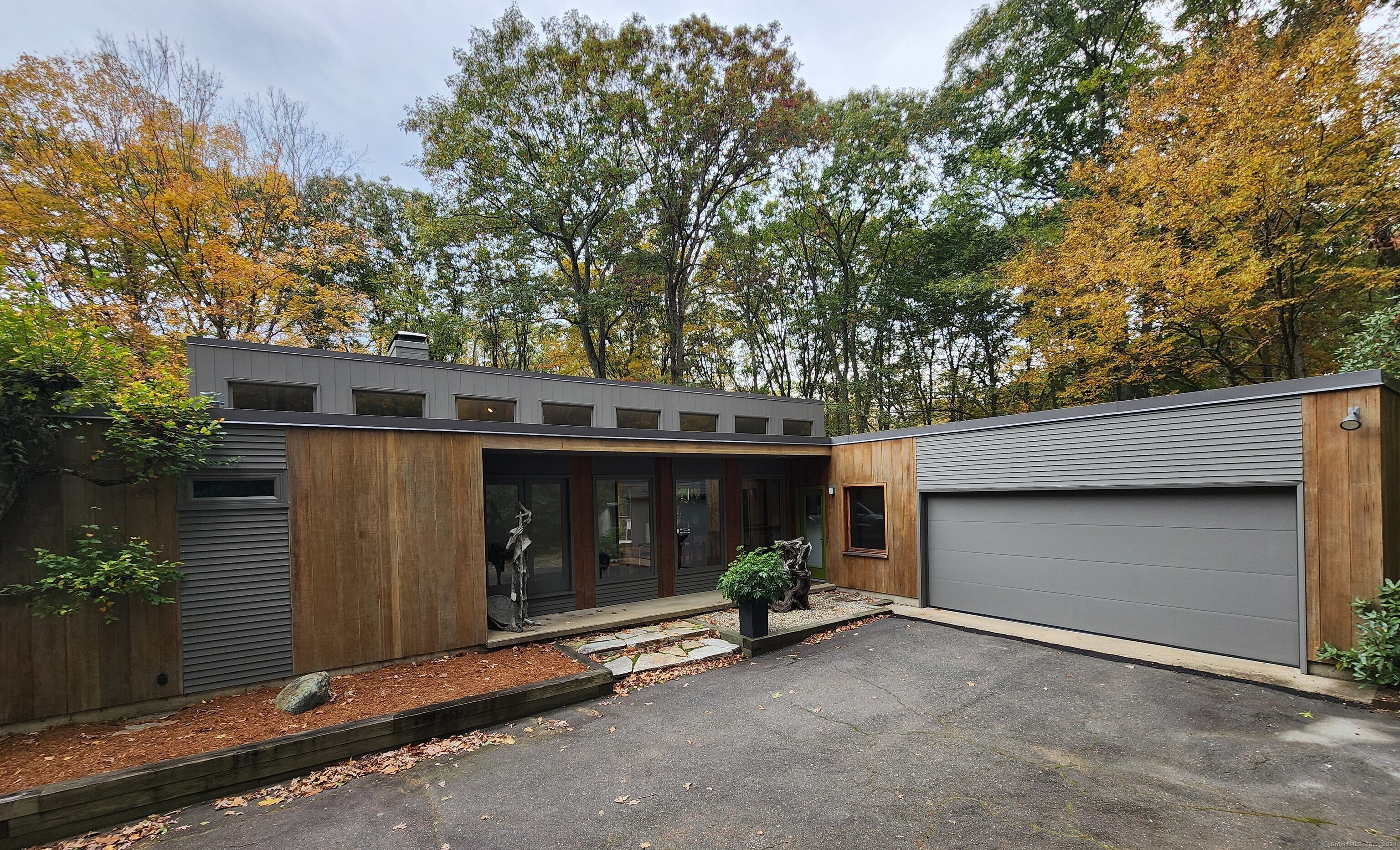 90 Hillyndale Road Mansfield CT 06268