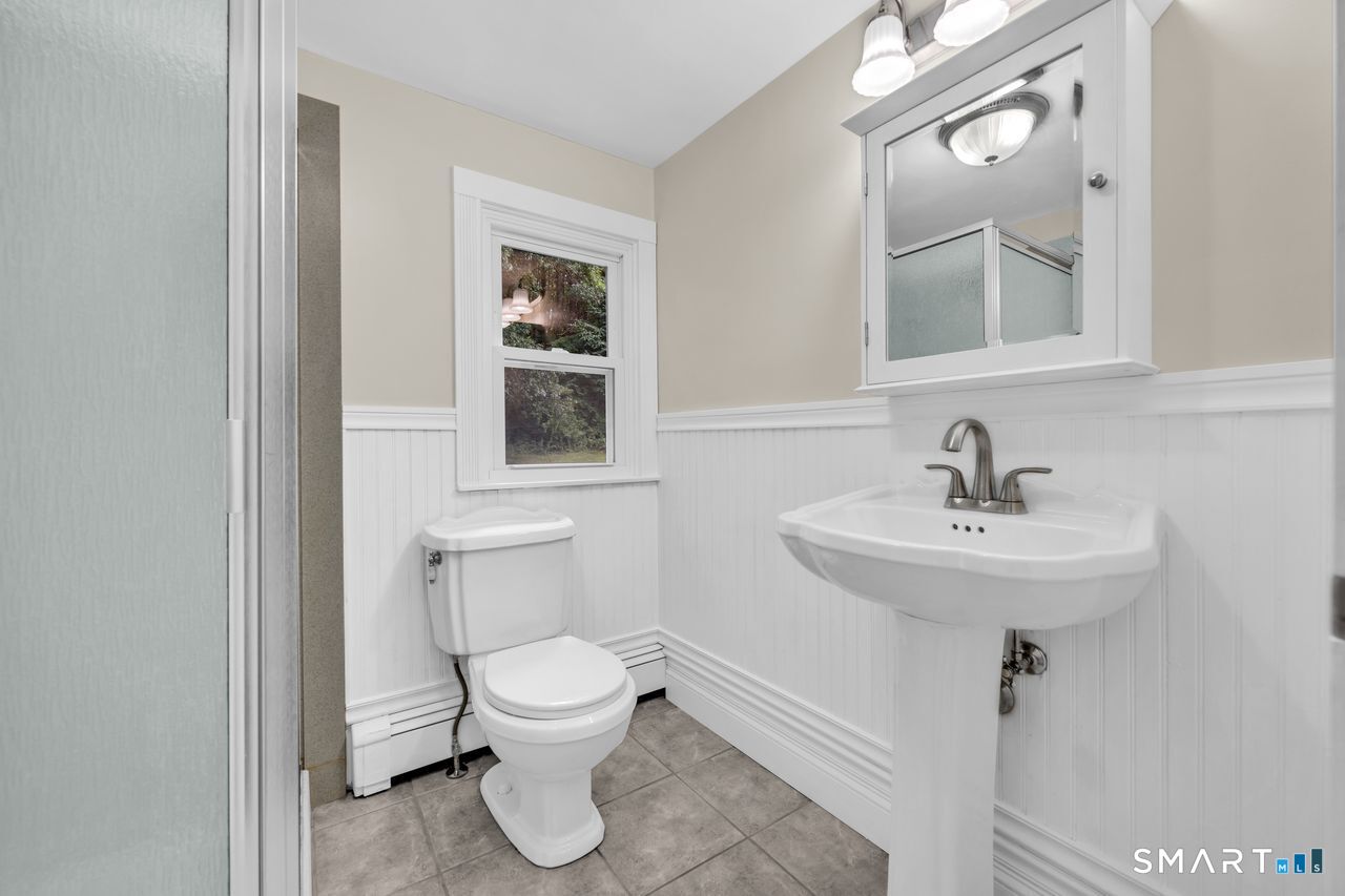 425 Lakeside Road Morris CT 06758