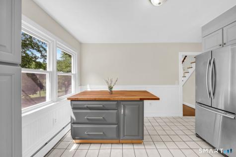 425 Lakeside Road Morris CT 06758