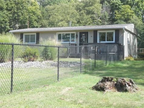 16 Saunders Lane Prospect CT 06712