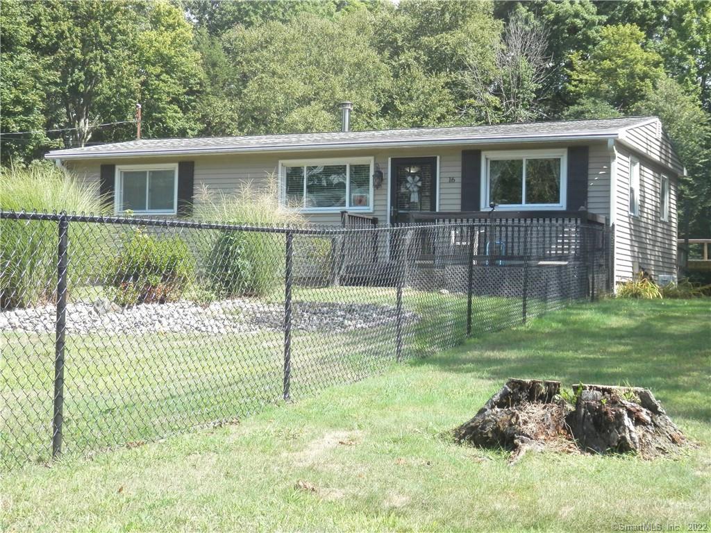 16 Saunders Lane Prospect CT 06712