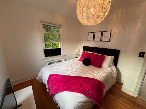 15 Faulise Avenue Stonington CT 06379