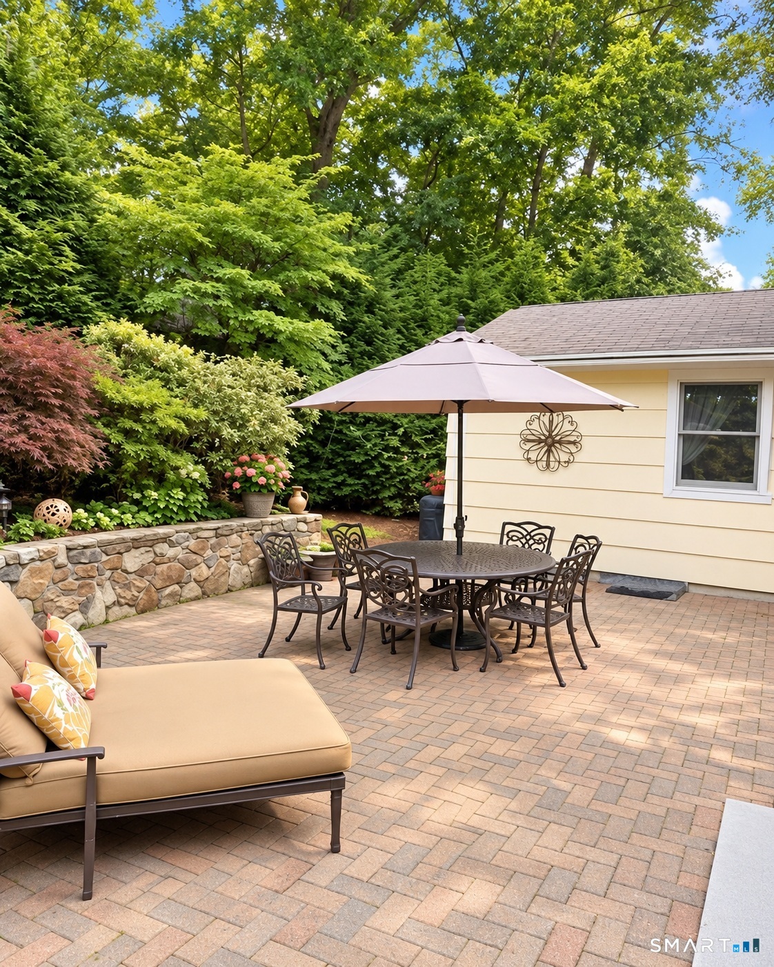 6 Vanderbilt Avenue Norwalk CT 06854