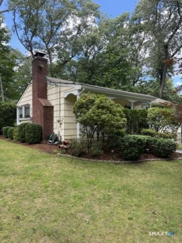 6 Vanderbilt Avenue Norwalk CT 06854