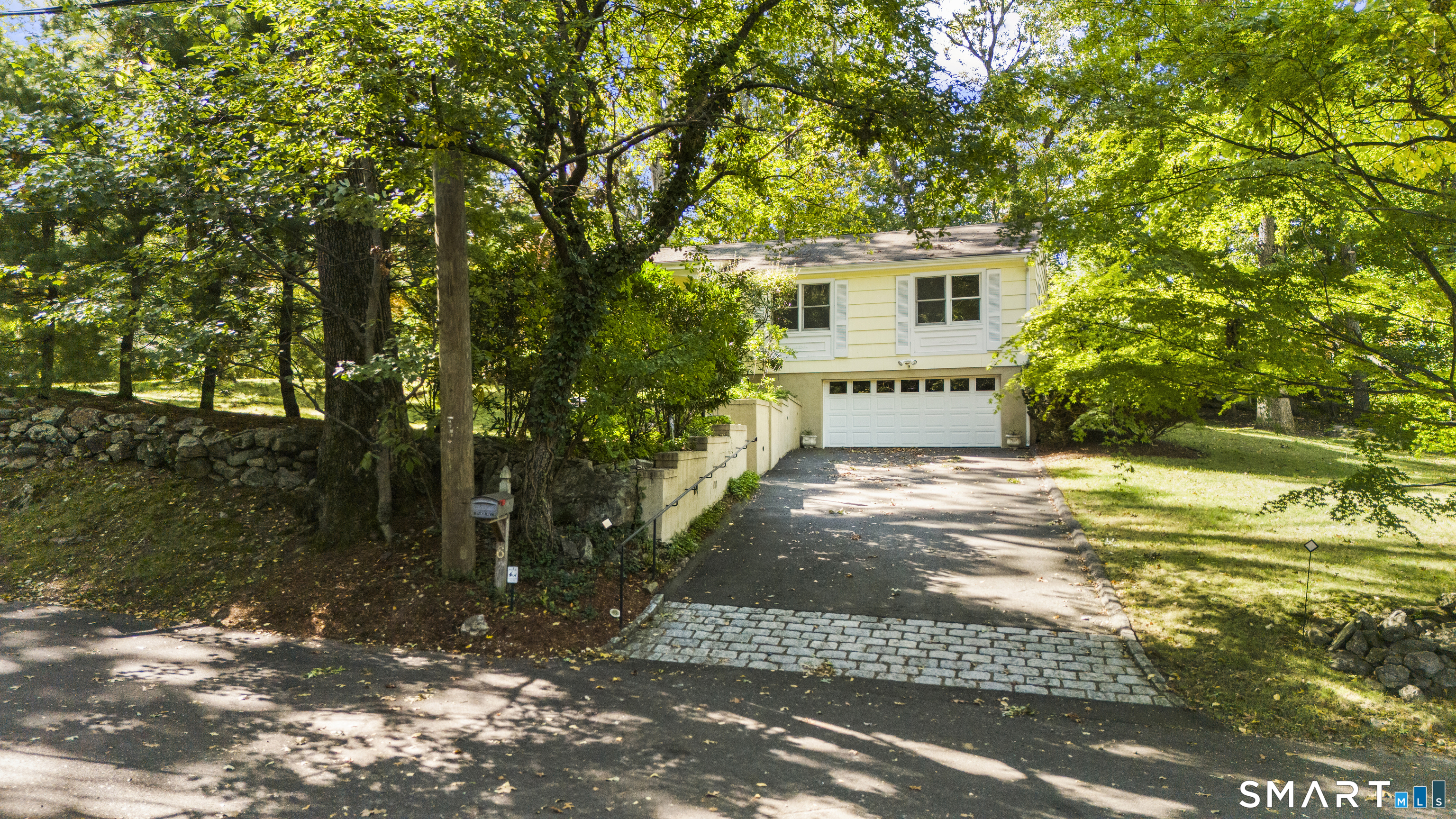 6 Vanderbilt Avenue Norwalk CT 06854