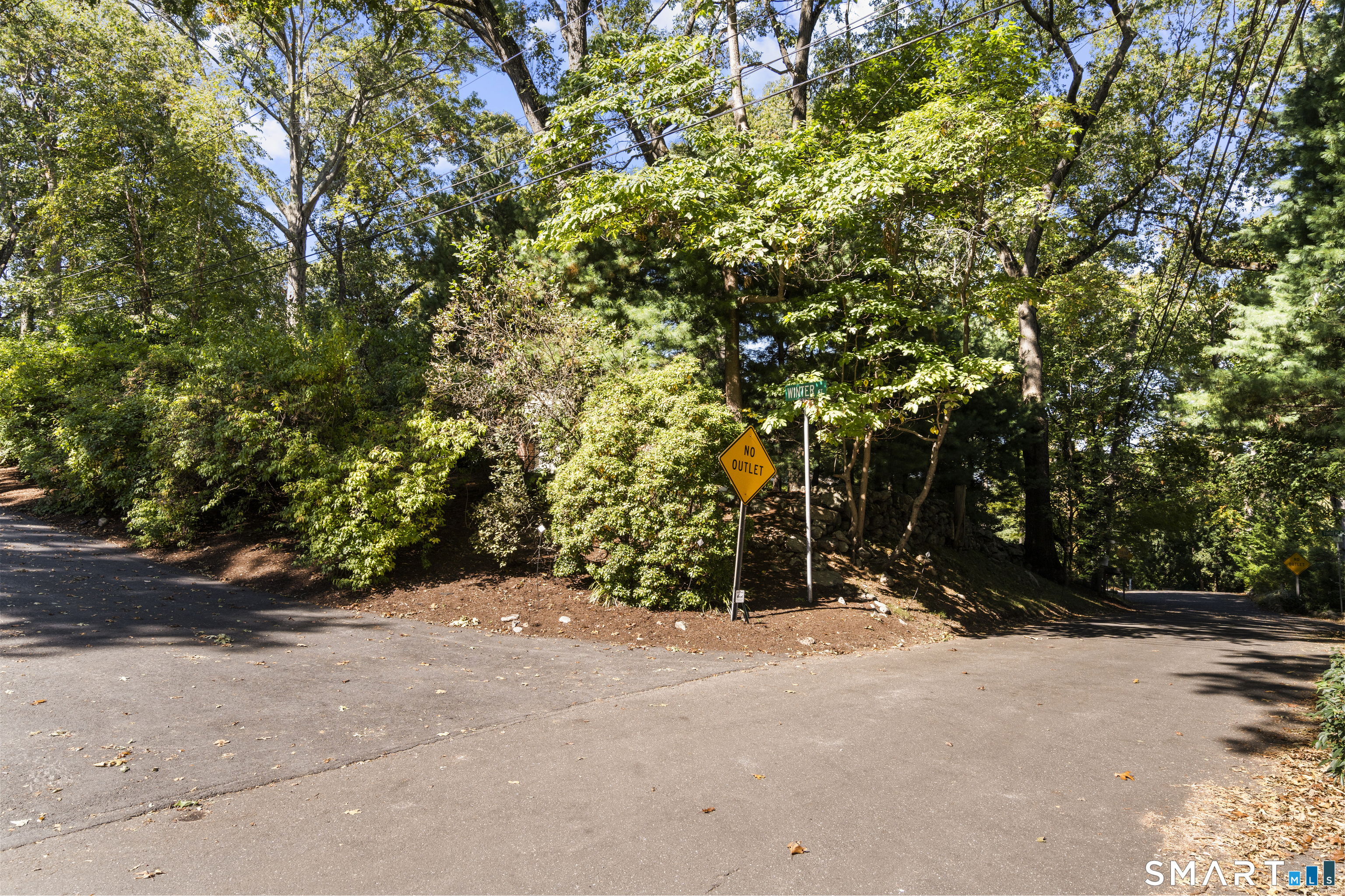 6 Vanderbilt Avenue Norwalk CT 06854