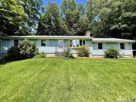 5 Cold Spring Circle Shelton CT 06484