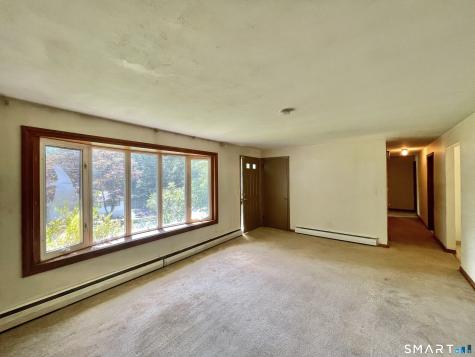 5 Cold Spring Circle Shelton CT 06484