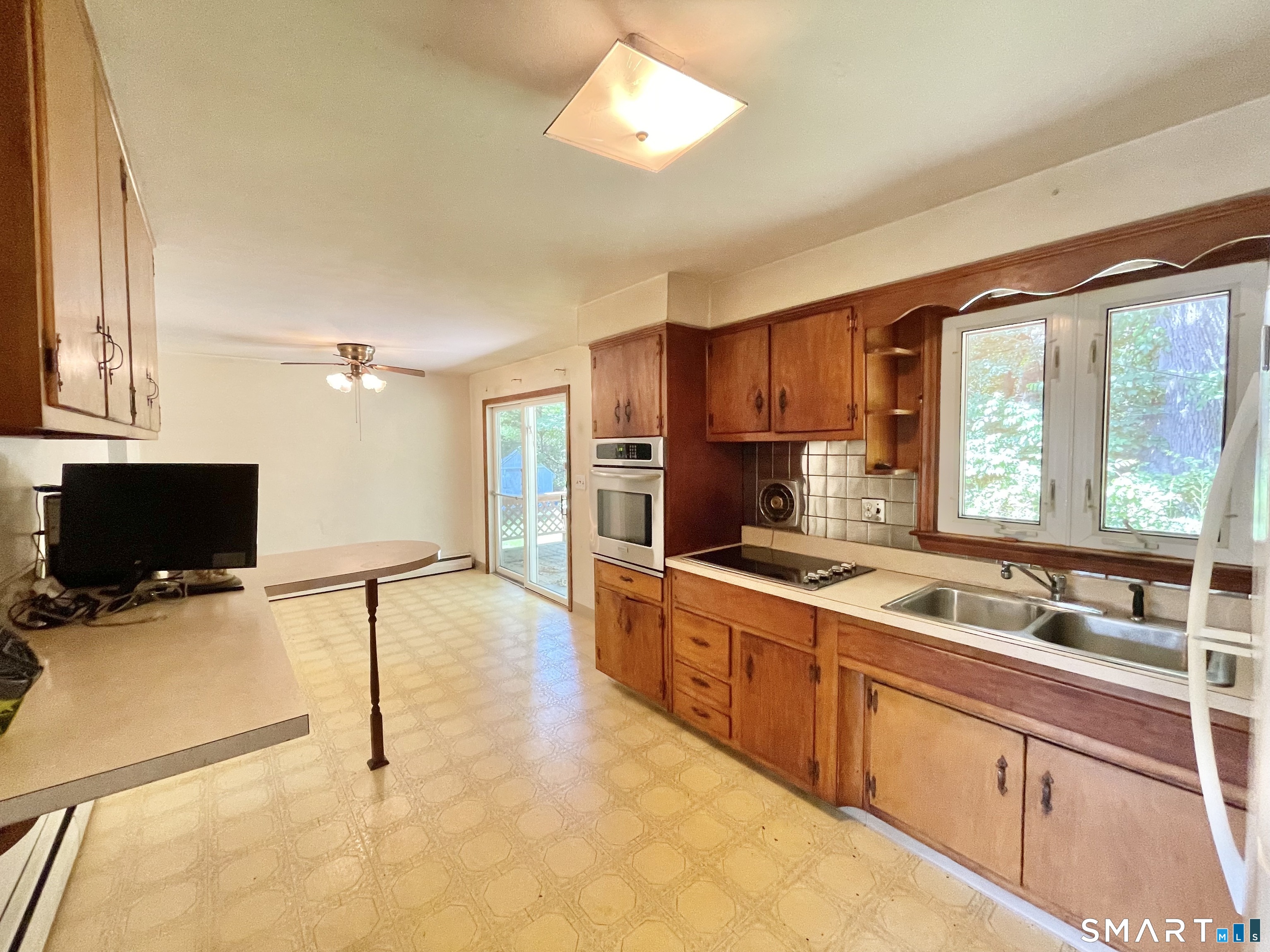 5 Cold Spring Circle Shelton CT 06484