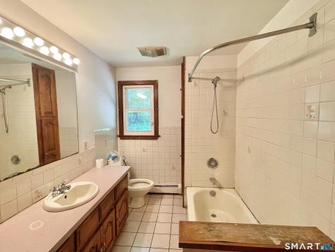 5 Cold Spring Circle Shelton CT 06484