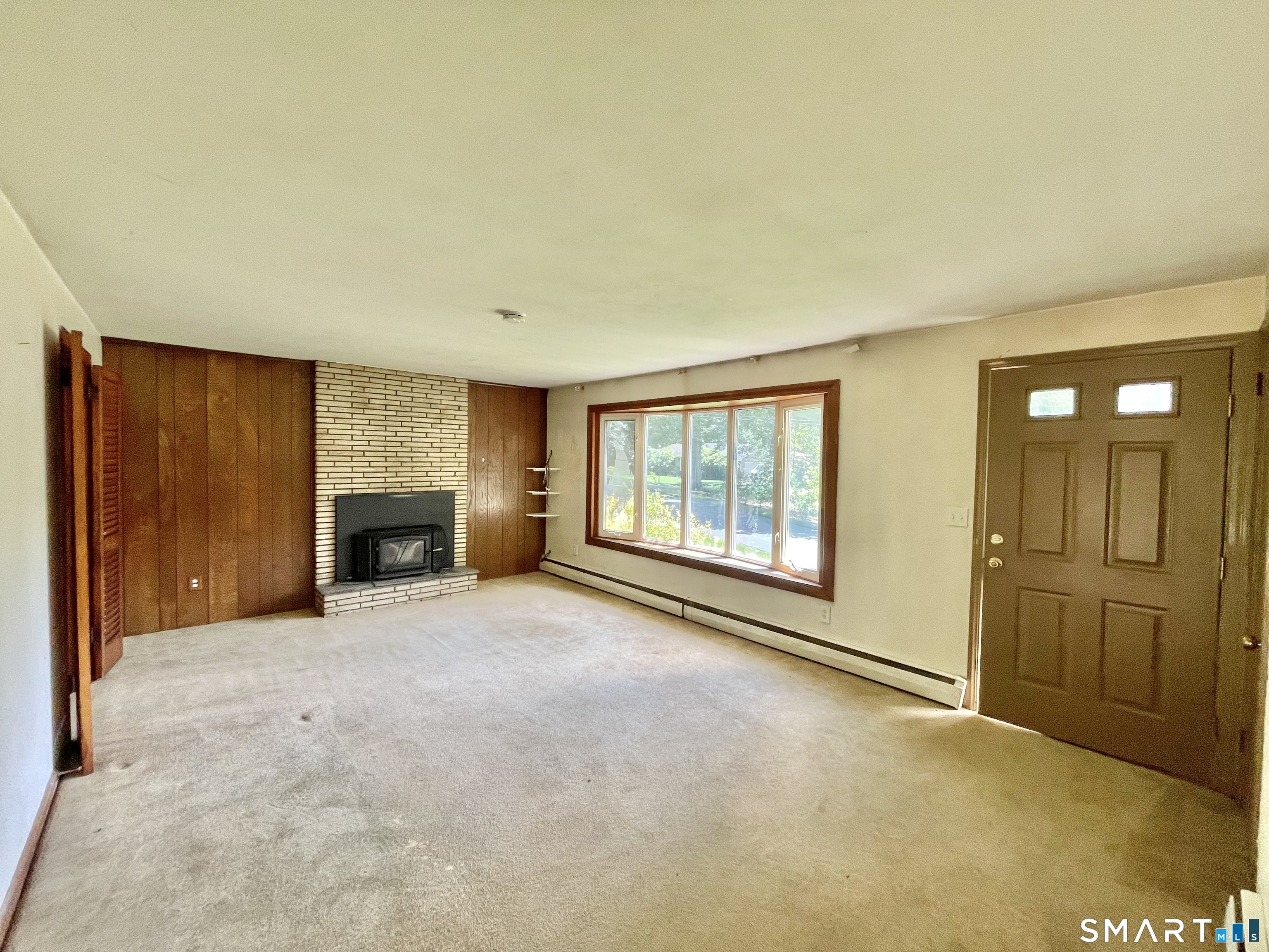 5 Cold Spring Circle Shelton CT 06484