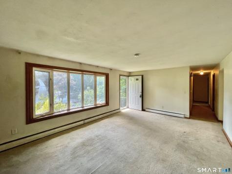 5 Cold Spring Circle Shelton CT 06484