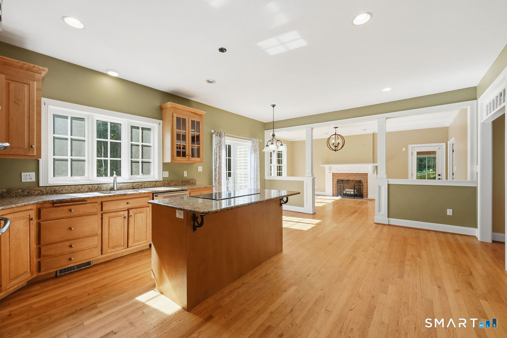 5 Misty Meadow Road Burlington CT 06013