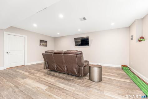 352 Patton Drive Cheshire CT 06410