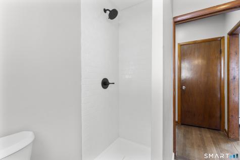 373 Collinsville Road Farmington CT 06085