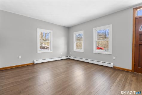 373 Collinsville Road Farmington CT 06085