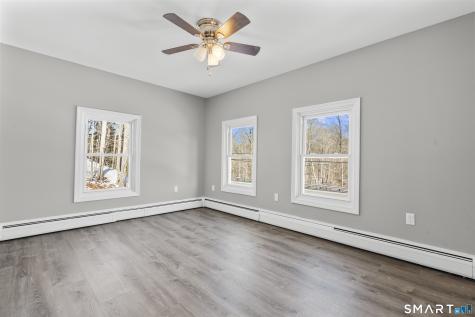 373 Collinsville Road Farmington CT 06085