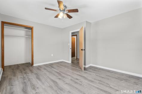 373 Collinsville Road Farmington CT 06085