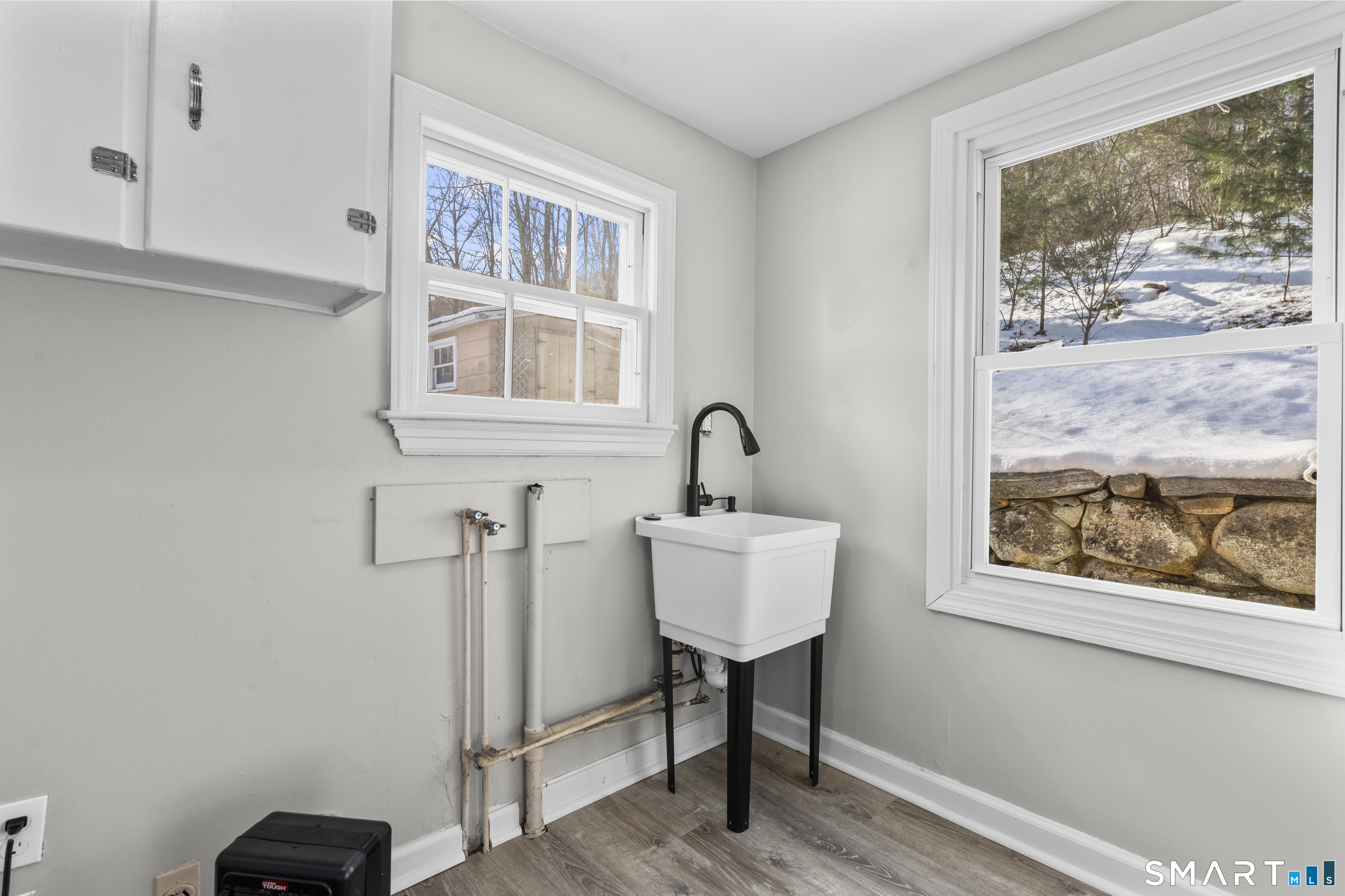 373 Collinsville Road Farmington CT 06085