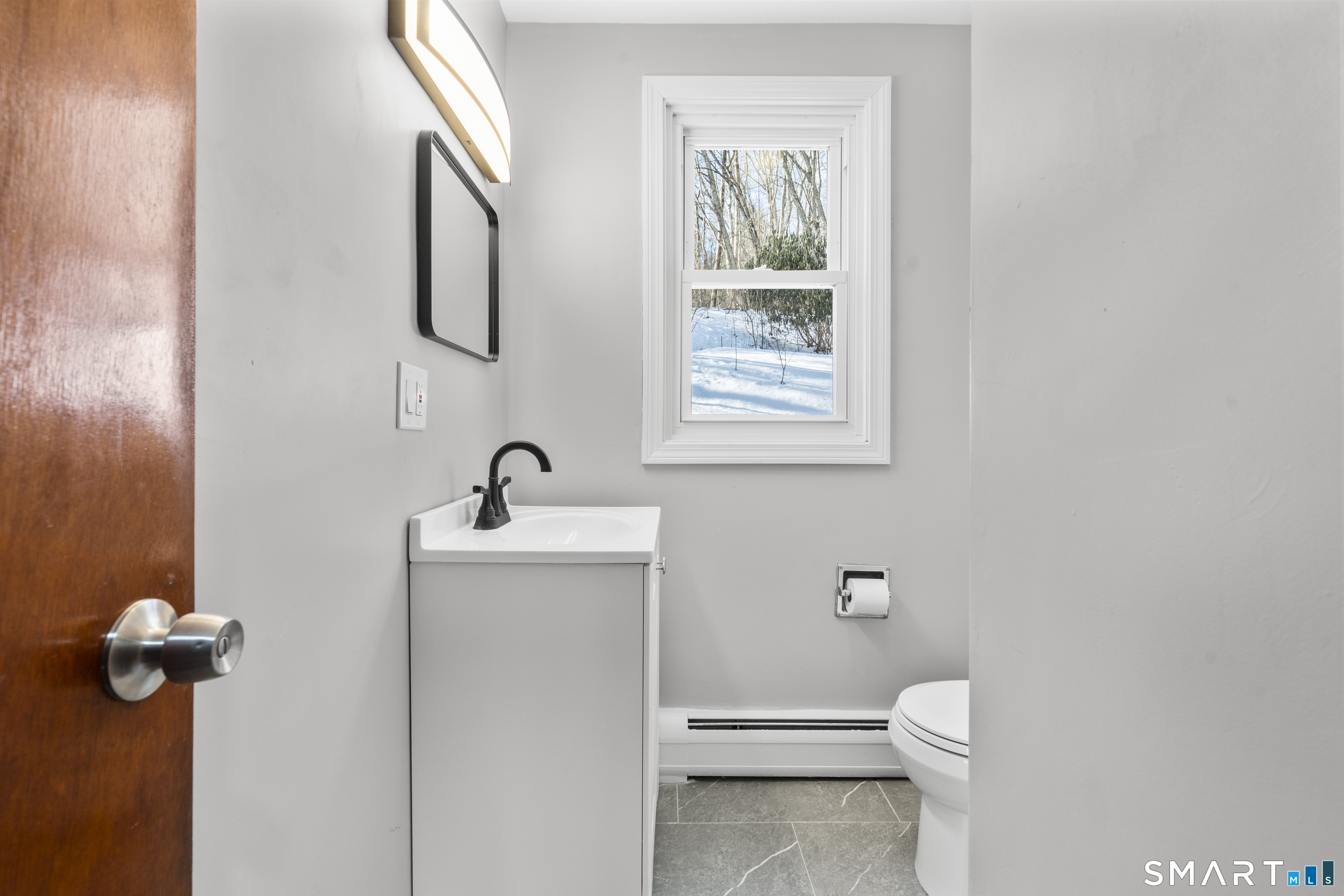 373 Collinsville Road Farmington CT 06085