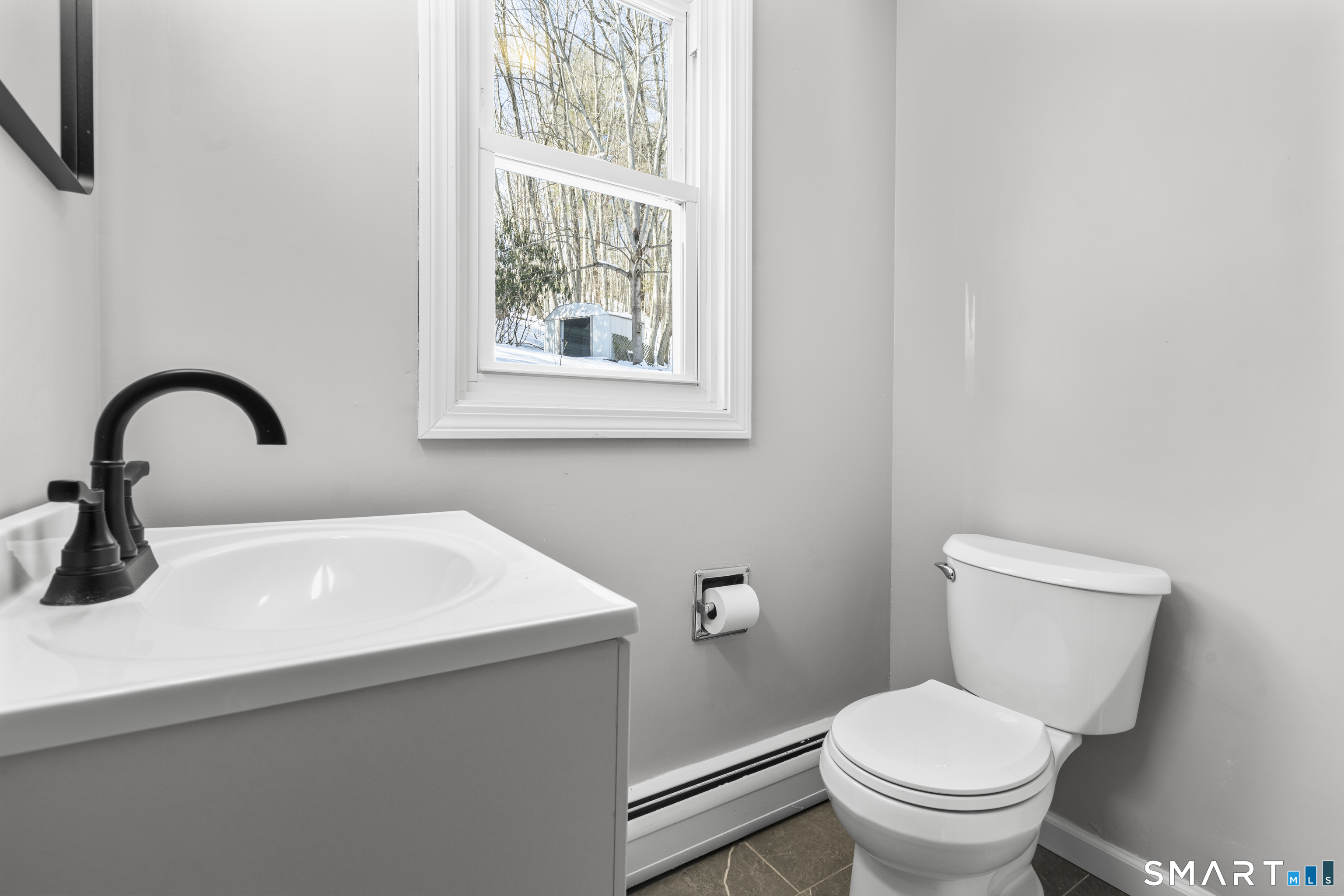 373 Collinsville Road Farmington CT 06085