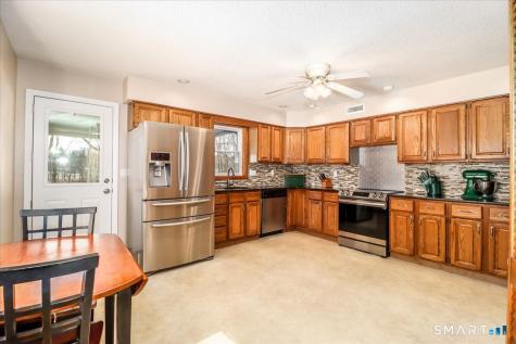 36 Shelley Road Bethel CT 06801