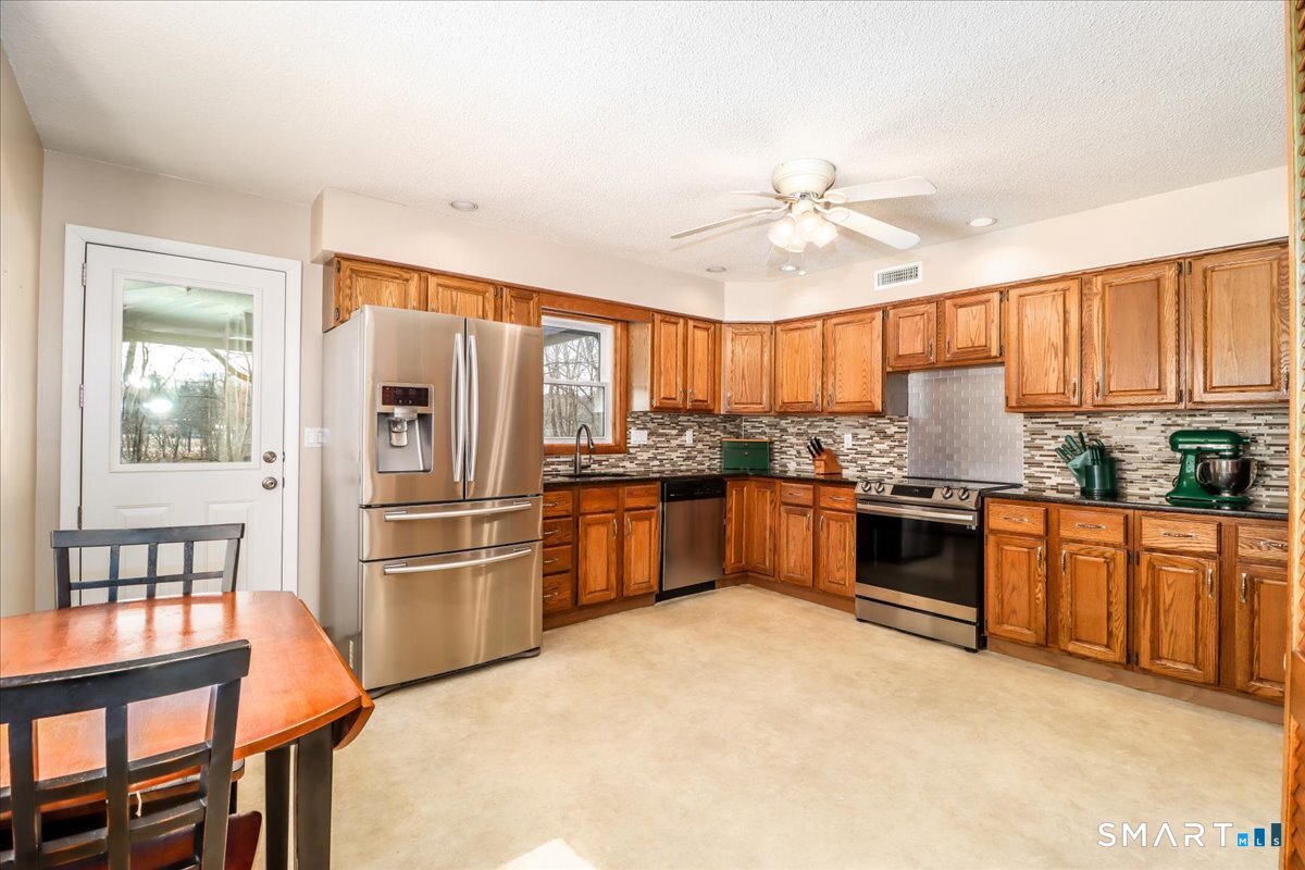 36 Shelley Road Bethel CT 06801