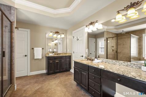 26 Hendrickson Lane Farmington CT 06085