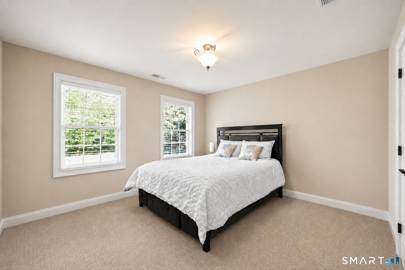 26 Hendrickson Lane Farmington CT 06085