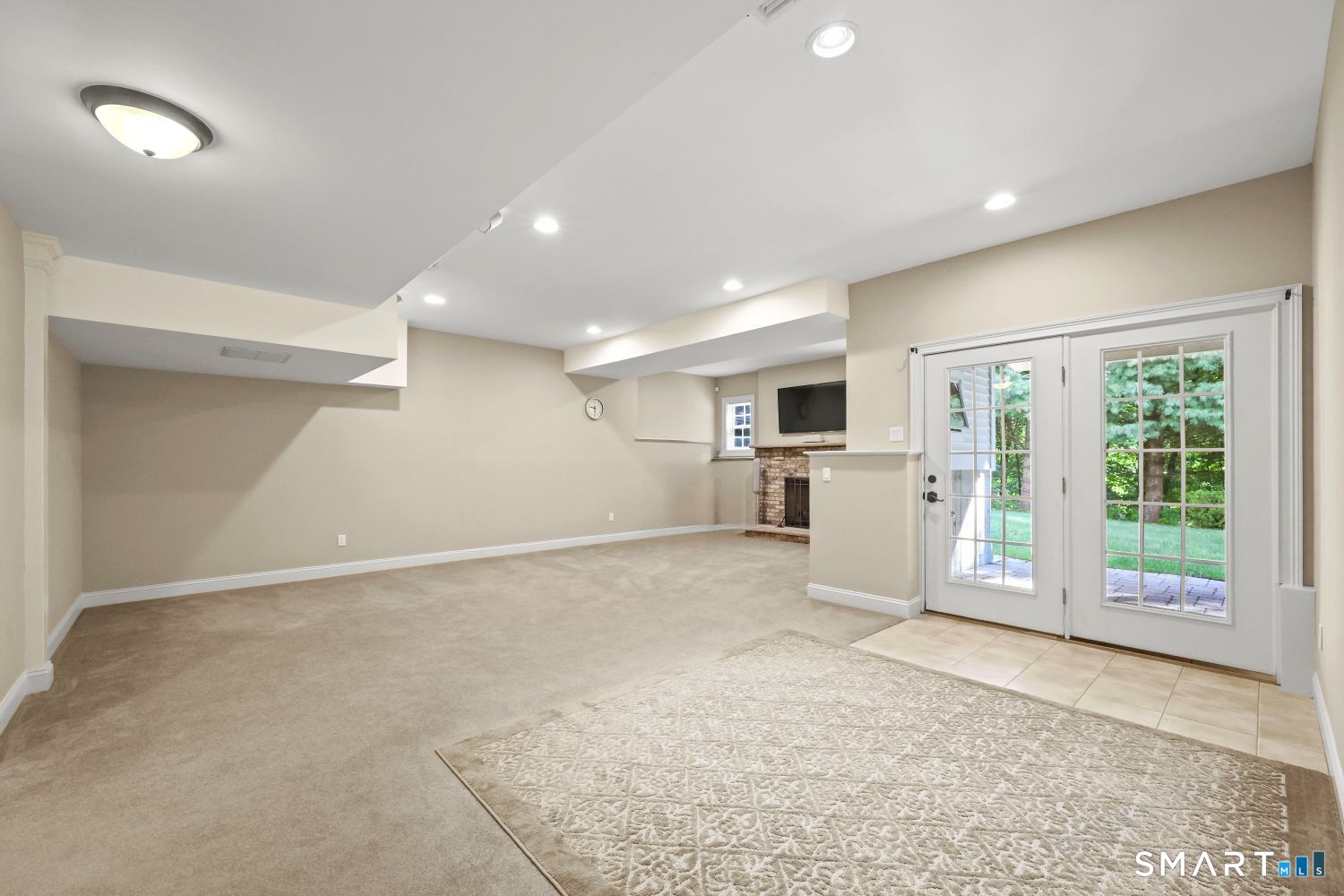 26 Hendrickson Lane Farmington CT 06085
