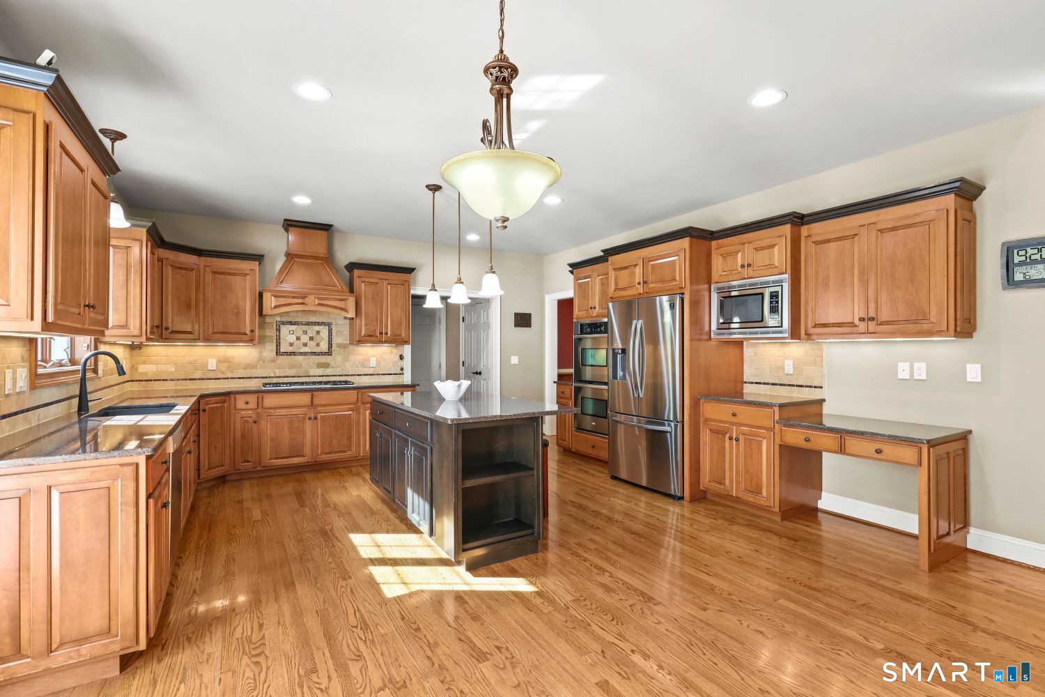 26 Hendrickson Lane Farmington CT 06085