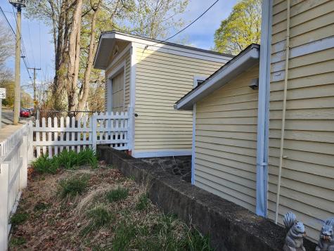 129 Walnut Street Windham CT 06226