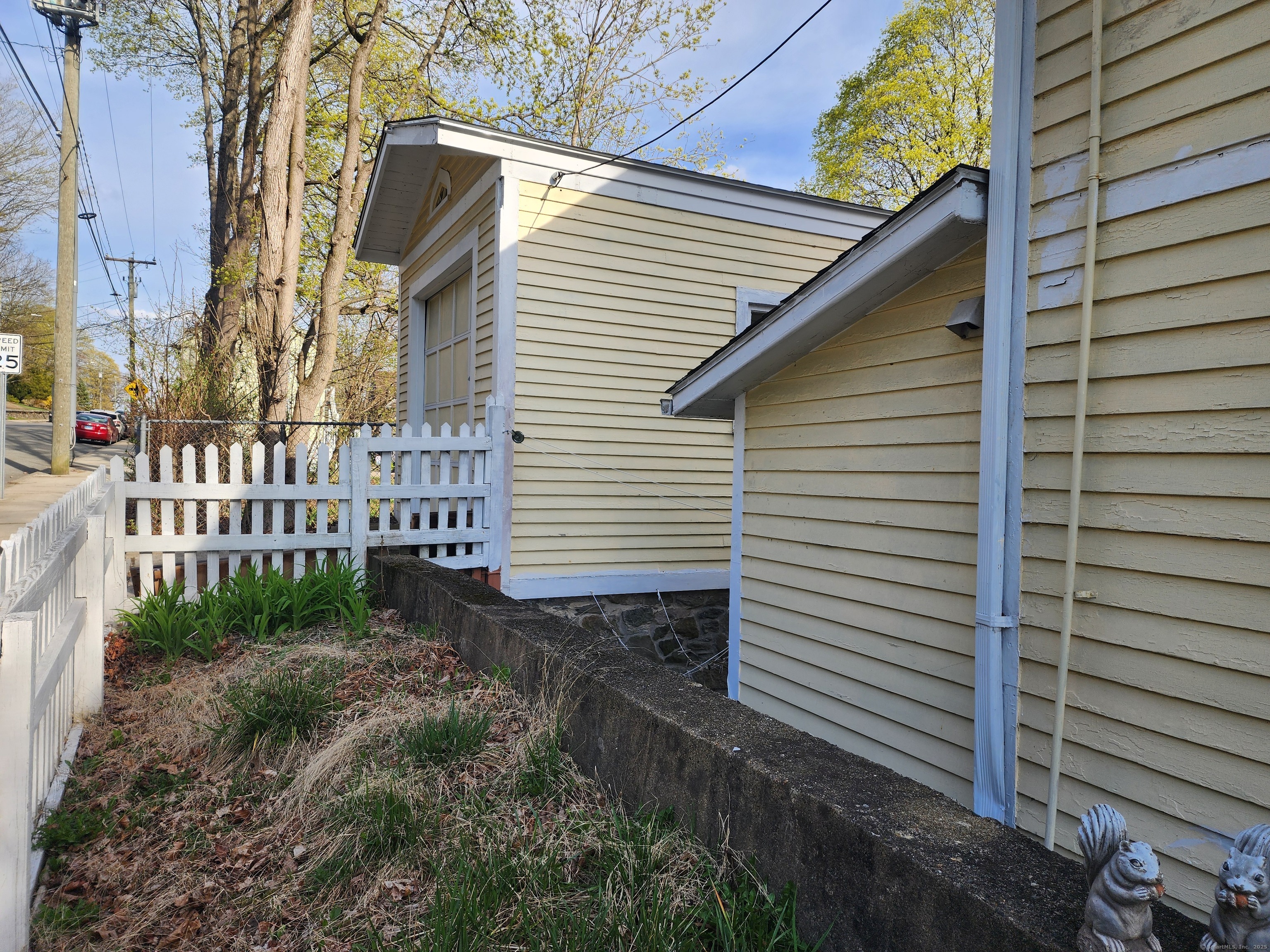 129 Walnut Street Windham CT 06226