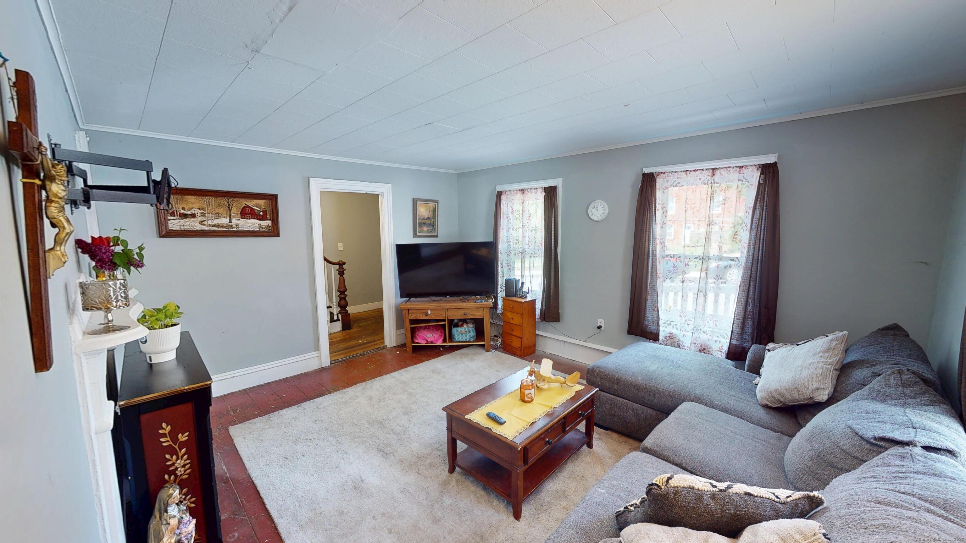 129 Walnut Street Windham CT 06226