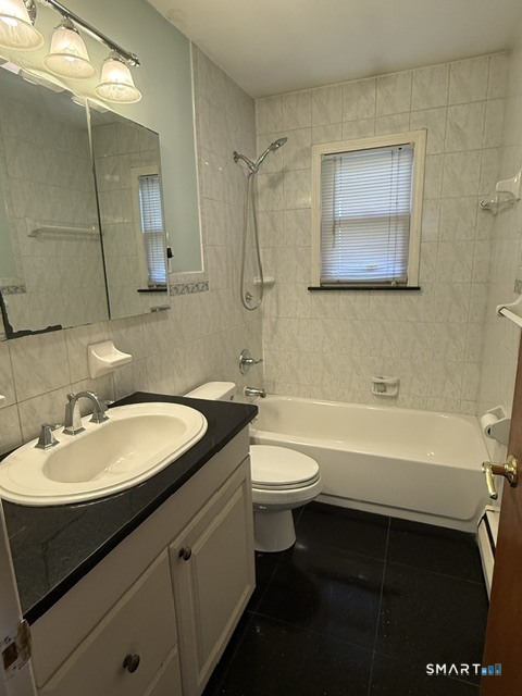 321 Benedict Drive South Windsor CT 06074