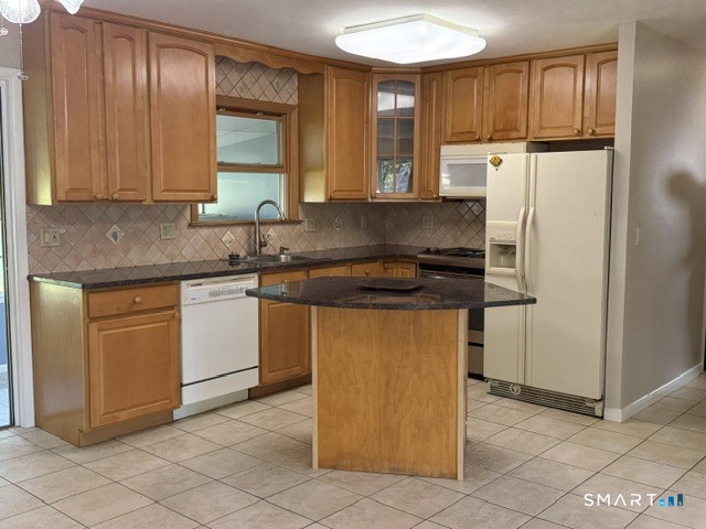 321 Benedict Drive South Windsor CT 06074