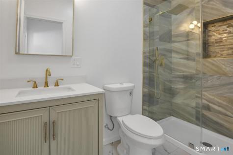 15 Martins Manor Manchester CT 06040