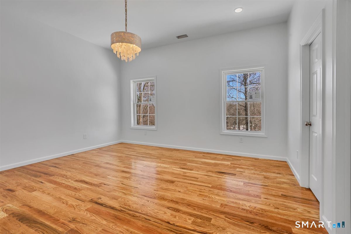 15 Martins Manor Manchester CT 06040