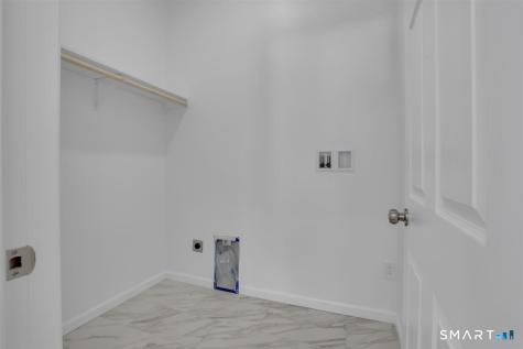 15 Martins Manor Manchester CT 06040