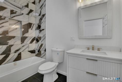 15 Martins Manor Manchester CT 06040