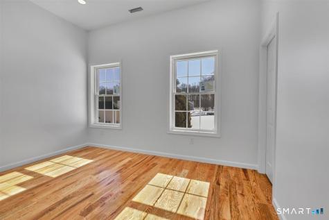 15 Martins Manor Manchester CT 06040