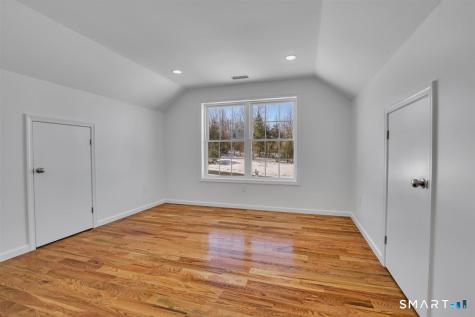 15 Martins Manor Manchester CT 06040