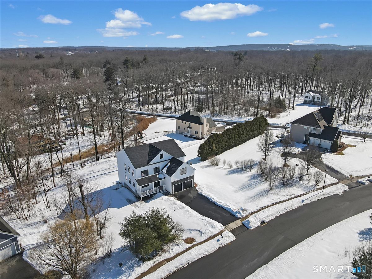 15 Martins Manor Manchester CT 06040