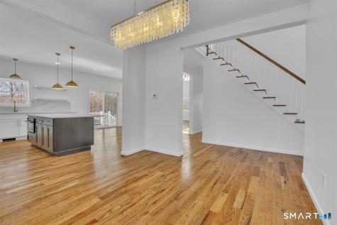 15 Martins Manor Manchester CT 06040