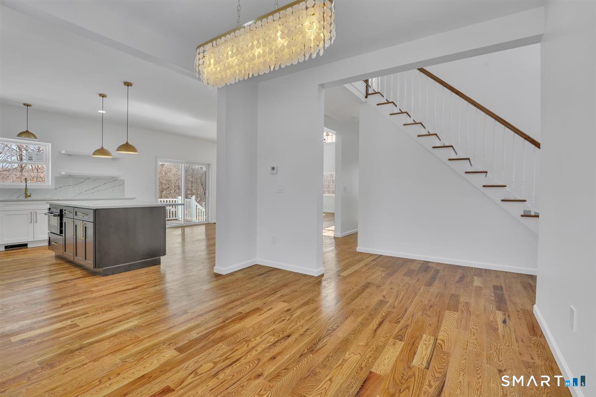 15 Martins Manor Manchester CT 06040