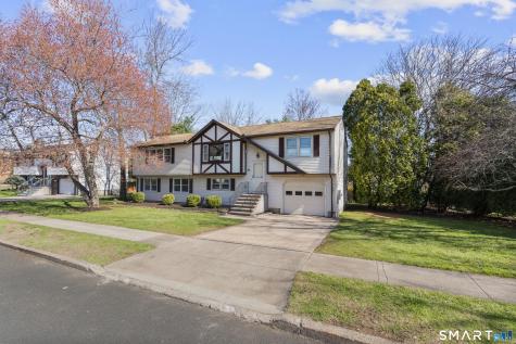 42 Divot Drive Meriden CT 06450