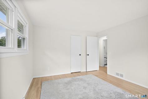 31 Meadowlark Road Enfield CT 06082