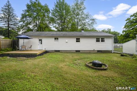 31 Meadowlark Road Enfield CT 06082